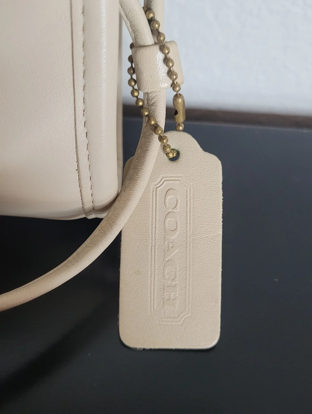 Coach Abbie Vintage Crossbody Bag 9017 - Picture 3 of 10